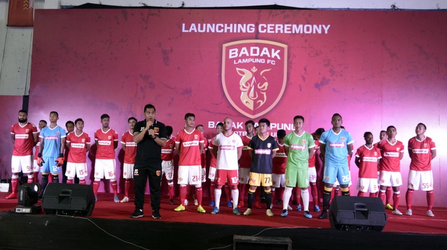 Logo Bukalapak di Seragam Badak Lampung FC, Langgar Aturan Liga? Logo Bukalapak di Seragam Badak Lampung FC, Langgar Aturan Liga?