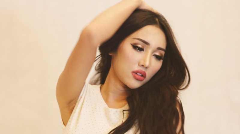 Lucinta Luna Mengaku Mirip Park Bom, Netizen Bereaksi Begini Lucinta Luna Mengaku Mirip Park Bom, Netizen Bereaksi Begini