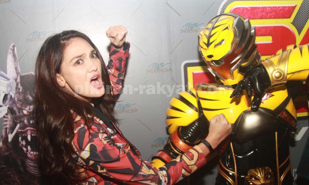 Luna Maya Dukung Film Garapan Pacar