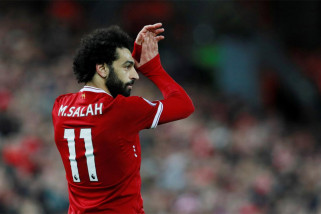 Salah antarkan Liverpool puncaki klasemen