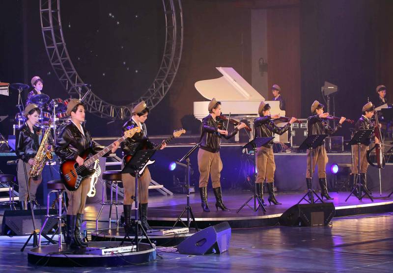 Moranbong Band, Girlband Asal Korea Utara Bentukan Kim Jong Un Moranbong Band, Girlband Asal Korea Utara Bentukan Kim Jong Un