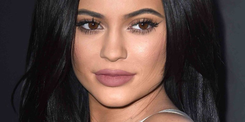 7 Artis Hollywood Ini Mempunyai Ciri Khas yang Bikin Mereka Sangat Terkenal 7 Artis Hollywood Ini Mempunyai Ciri Khas yang Bikin Mereka Sangat Terkenal