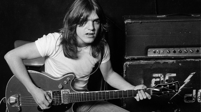 Malcolm Young, Gitaris dan Pendiri AC/DC Meninggal Dunia