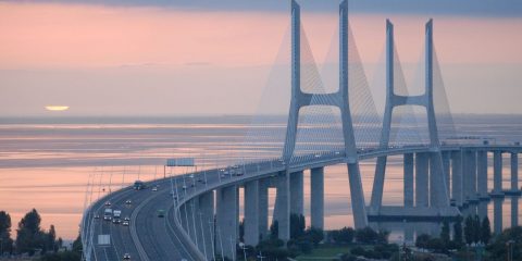 Road Trip Interstate 55, MenitiJembatan Terpanjang ke-3 di Bumi