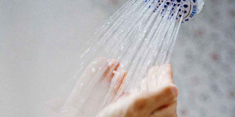 Mandi Wajib Harus Pakai Sabun dan Sampo? Mandi Wajib Harus Pakai Sabun dan Sampo?