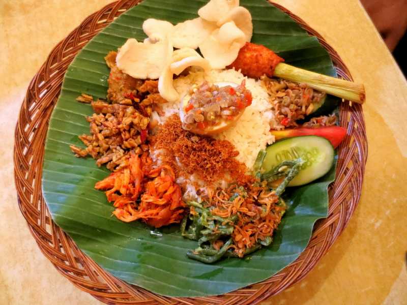 Makan Makanan Pedas, Sebenarnya Sehat Atau Tidak? Makan Makanan Pedas, Sebenarnya Sehat Atau Tidak?