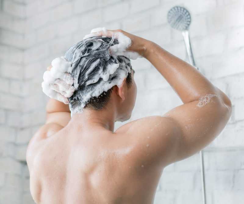 7 Cara Cepat Mengatasi Mata Perih Kena Shampoo 7 Cara Cepat Mengatasi Mata Perih Kena Shampoo