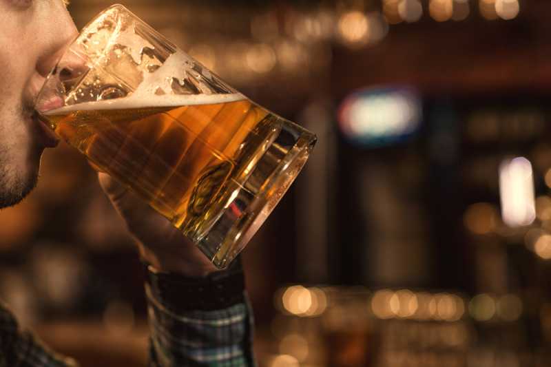Minum Minuman Beralkohol Bikin Kurus, Mitos atau Fakta? Minum Minuman Beralkohol Bikin Kurus, Mitos atau Fakta?