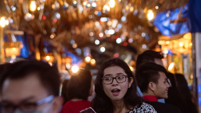Mengenal Efek Bokeh pada Foto Mengenal Efek Bokeh pada Foto