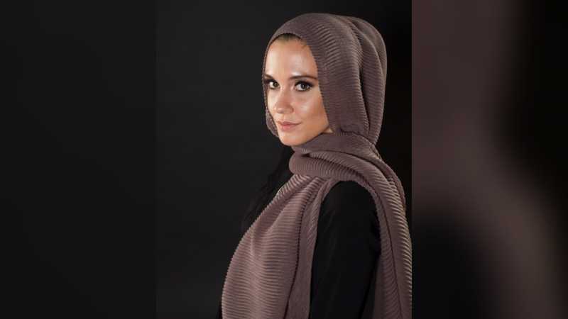 Lisa Vogl, Perempuan yang Sukses Berbisnis Pakaian Muslim di AS Lisa Vogl, Perempuan yang Sukses Berbisnis Pakaian Muslim di AS