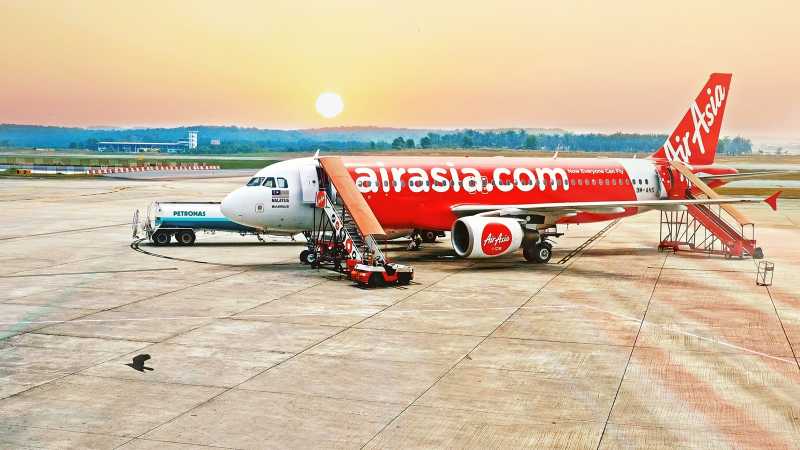 AirAsia Tokyo-Bali Delay Dua Hari Tanpa Kejelasan, Penumpang Ngamuk AirAsia Tokyo-Bali Delay Dua Hari Tanpa Kejelasan, Penumpang Ngamuk