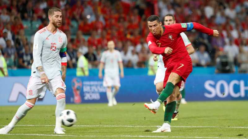 Ronaldo Hat-trick, Portugal Tahan Imbang Spanyol Ronaldo Hat-trick, Portugal Tahan Imbang Spanyol