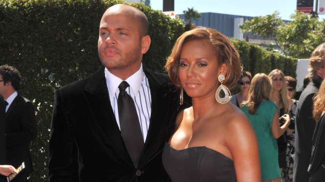 Mel B "Spice Girls" Gugat Cerai Suami Mel B "Spice Girls" Gugat Cerai Suami