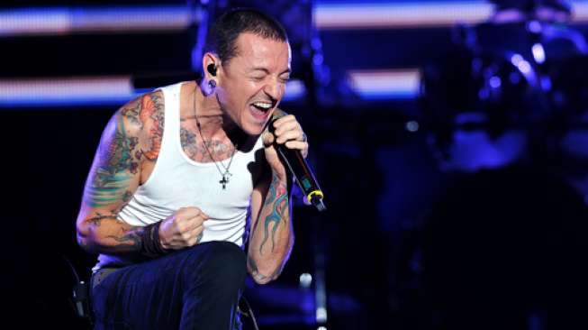 Twitter Istri Chester "Linkin Park" Diretas, Isinya Mengejutkan