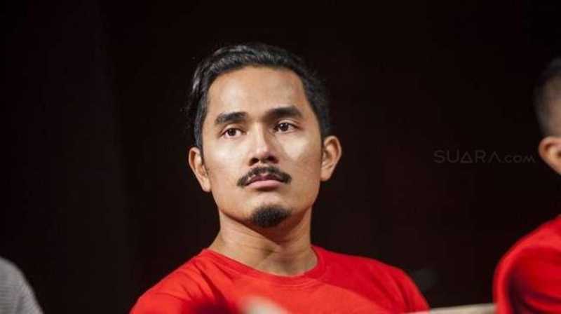 Belum Menikah Juga, Tanta Ginting Terkendala Biaya? Belum Menikah Juga, Tanta Ginting Terkendala Biaya?