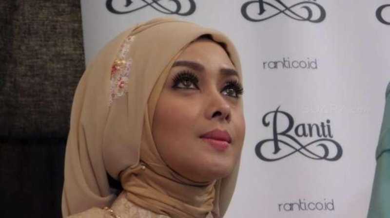 Ibunda Terry Putri Meninggal Dunia