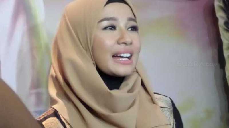 Alasan Laudya Bella Ogah Blak-blakan soal Tanggal Nikah Alasan Laudya Bella Ogah Blak-blakan soal Tanggal Nikah