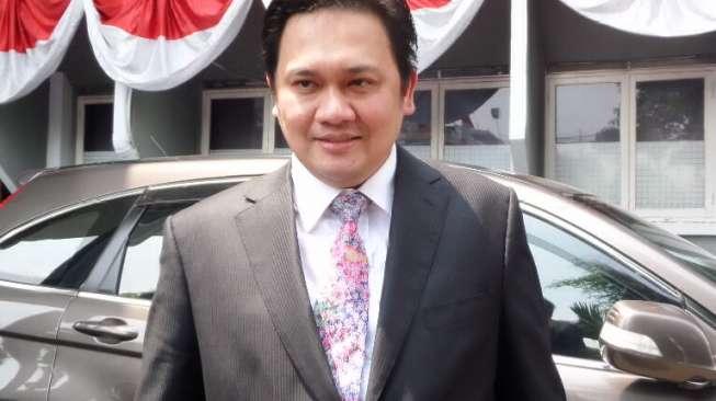 Farhat Abbas Ancam Polisikan Uya Kuya dan Lee Jeong Hoon Farhat Abbas Ancam Polisikan Uya Kuya dan Lee Jeong Hoon