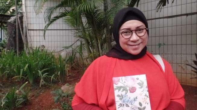 Melly Goeslaw Berangkat ke Palestina