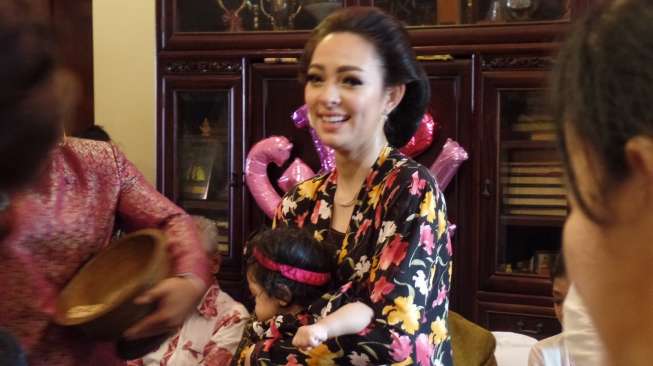 Dokter Cantik Ini Syok Ryan Thamrin Meninggal Dunia Dokter Cantik Ini Syok Ryan Thamrin Meninggal Dunia