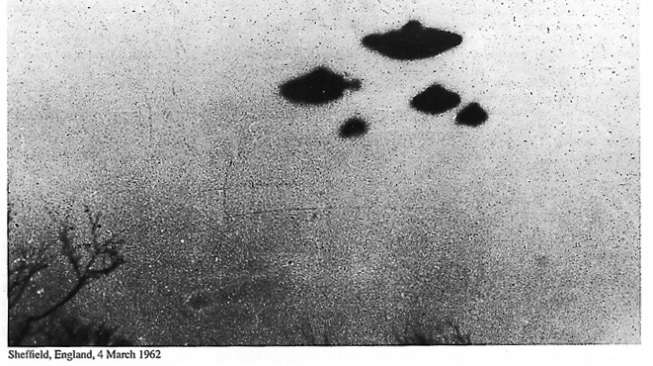 Alih-alih Musnahkan Bumi, Alien Diam-diam Pelajari Manusia Alih-alih Musnahkan Bumi, Alien Diam-diam Pelajari Manusia