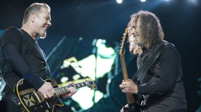 Metallica Akan Rilis Album Live Akustik untuk Amal Metallica Akan Rilis Album Live Akustik untuk Amal