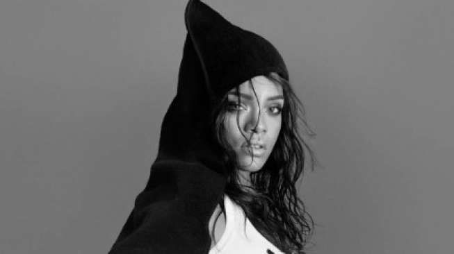Sepupu Rihanna Tewas Ditembak Sepupu Rihanna Tewas Ditembak