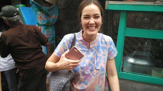 Inul Daratista Diboikot, Cathy Sharon Suarakan 'Save Inul' Inul Daratista Diboikot, Cathy Sharon Suarakan 'Save Inul'