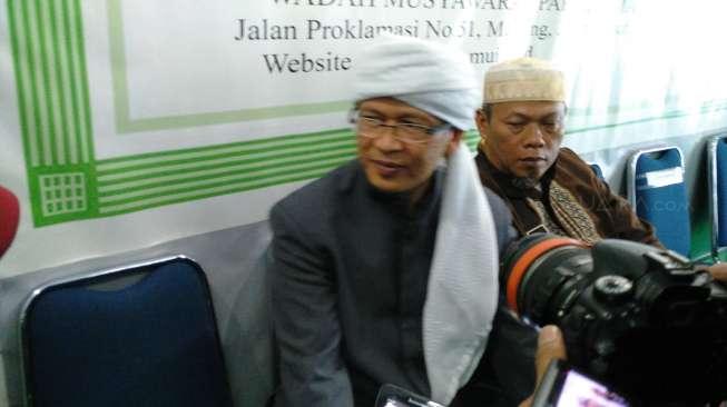 Kedua Istri Aa Gym Turut Hadir di Pernikahan Putrinya Kedua Istri Aa Gym Turut Hadir di Pernikahan Putrinya