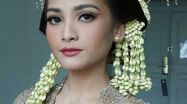 Selamat, Acha Septriasa Melahirkan Selamat, Acha Septriasa Melahirkan