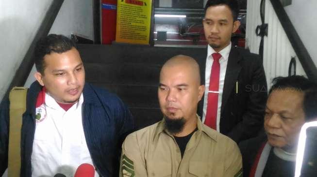 Ahmad Dhani Bikin 2 Lagu Baru Selama Kampanye Ahmad Dhani Bikin 2 Lagu Baru Selama Kampanye