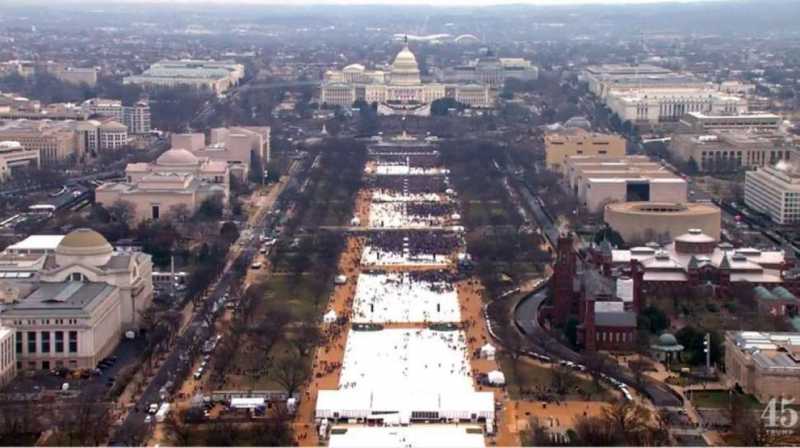Foto Massa saat Pelantikan Trump dengan Obama, Siapa Terbanyak? Foto Massa saat Pelantikan Trump dengan Obama, Siapa Terbanyak?