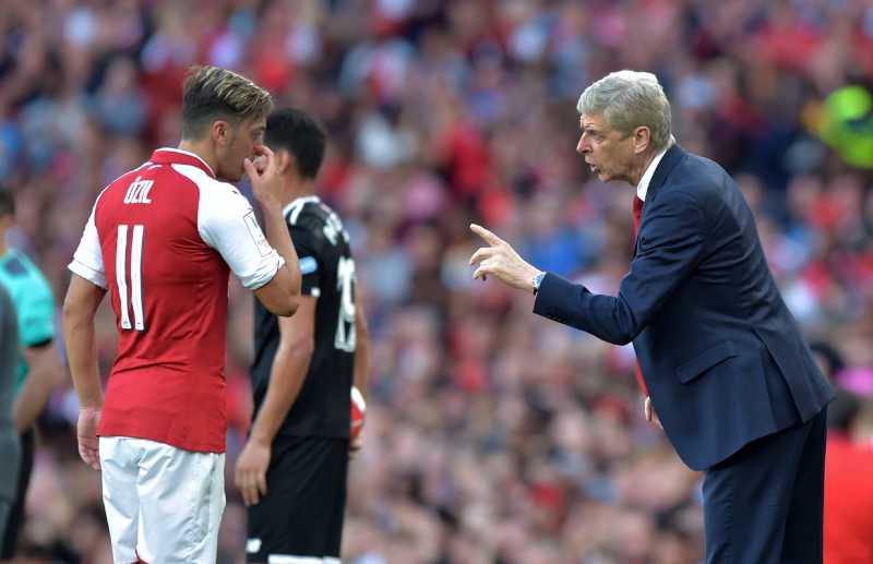 Wenger Bicara tentang Kemungkinan-kemungkinan dalam Transfer Arsenal Wenger Bicara tentang Kemungkinan-kemungkinan dalam Transfer Arsenal