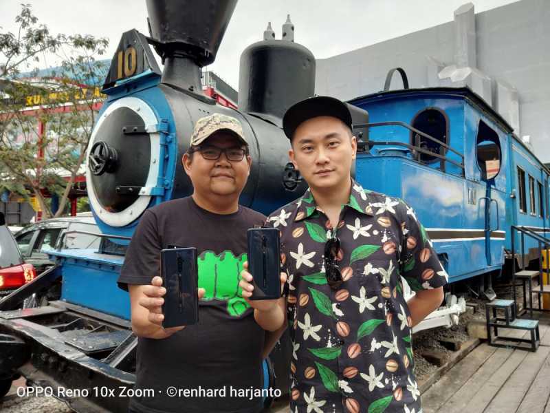 Tips Memotret Model dengan OPPO Reno 10x Zoom Menurut Rio Motret Tips Memotret Model dengan OPPO Reno 10x Zoom Menurut Rio Motret