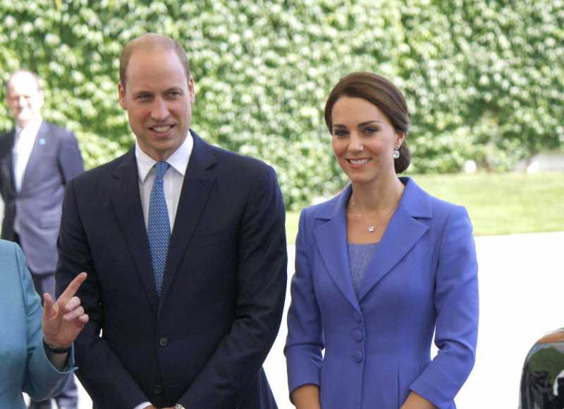 Wanita 83 Tahun Tertabrak Konvoi yang Mengawal Pangeran William dan Kate Middleton