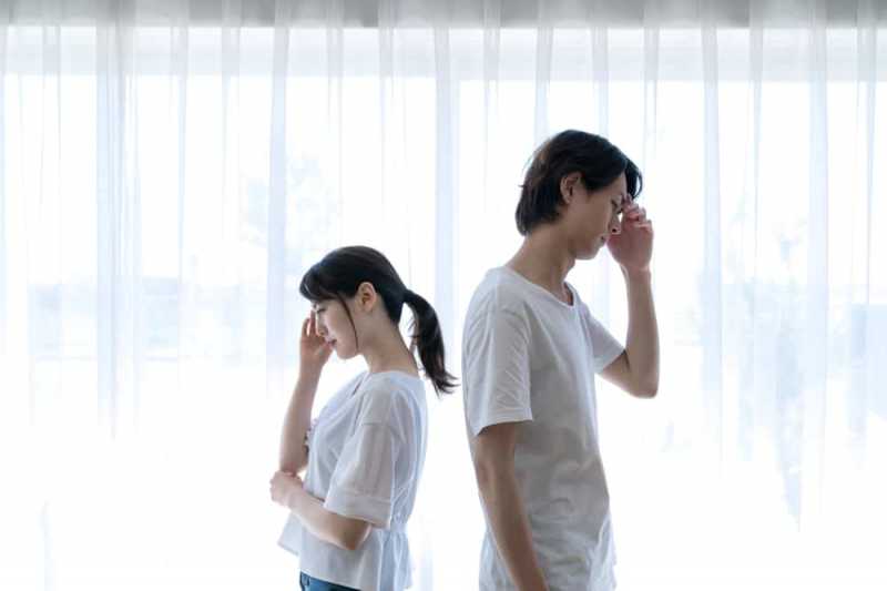 5 Ciri Sang Pacar Dominan dan Suka Mengatur Dalam Hubungan 5 Ciri Sang Pacar Dominan dan Suka Mengatur Dalam Hubungan