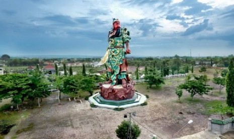 Patung Jenderal Cina di Tuban Masuk New York Times Patung Jenderal Cina di Tuban Masuk New York Times