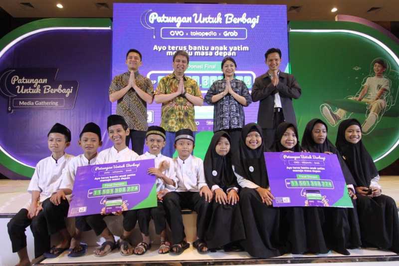 Festival Patungan Untuk Berbagi 2019 Berhasil Menggalang Rp 11,5 Miliar Festival Patungan Untuk Berbagi 2019 Berhasil Menggalang Rp 11,5 Miliar