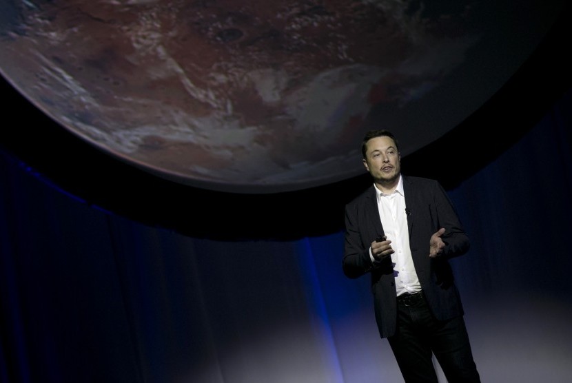 SpaceX akan Luncurkan 12 Ribu Satelit Mikro ke Orbit