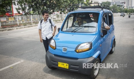 Wow, Naik Bajaj Pun Kini Bisa Pakai Uang Elektronik Wow, Naik Bajaj Pun Kini Bisa Pakai Uang Elektronik