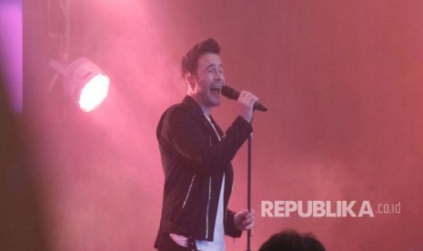 Shane Filan Ajak Penggemar Nostalgia Lagu-Lagu Westlife Shane Filan Ajak Penggemar Nostalgia Lagu-Lagu Westlife