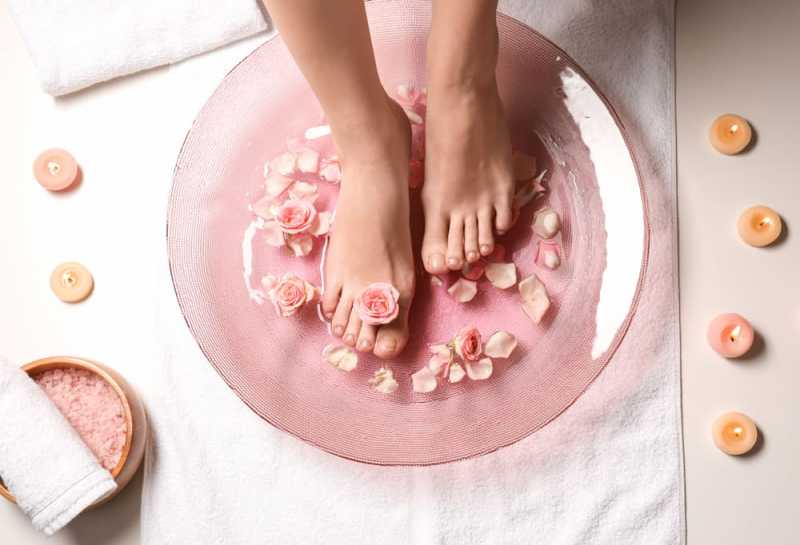 Mau Foot Spa (Spa Kaki) Sendiri di Rumah? 6 Tips Ini Wajib Anda Coba! Mau Foot Spa (Spa Kaki) Sendiri di Rumah? 6 Tips Ini Wajib Anda Coba!