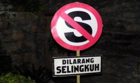 Jumlah Perceraian Akibat Pesan Mesra di Ponsel Bertambah Jumlah Perceraian Akibat Pesan Mesra di Ponsel Bertambah