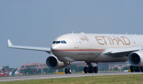 Senior ISIS Kirim Komponen Bom untuk Ledakkan Pesawat Etihad Senior ISIS Kirim Komponen Bom untuk Ledakkan Pesawat Etihad