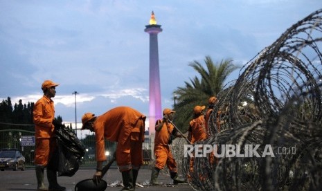 Malam Tahun Baru di Jakarta Sisakan 780 Ton Sampah