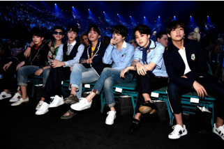 Tiket Ludes Dalam 90 Menit, BTS Tambah Pertunjukan di London Tiket Ludes Dalam 90 Menit, BTS Tambah Pertunjukan di London