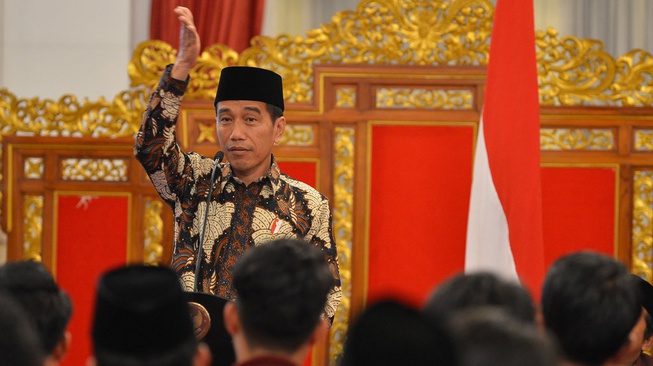 Joko Widodo Resmi Tunjuk Maruf Amin sebagai Cawapres Joko Widodo Resmi Tunjuk Maruf Amin sebagai Cawapres
