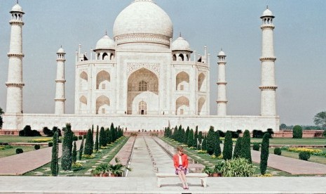 Kisah Putri Diana di Balik Foto Ikoniknya di Taj Mahal