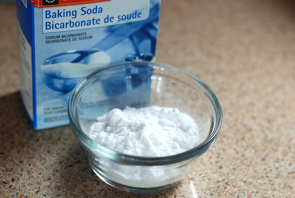 Tak Hanya Bahan Kue, Baking Soda dapat Digunakan untuk Mencuci Buah