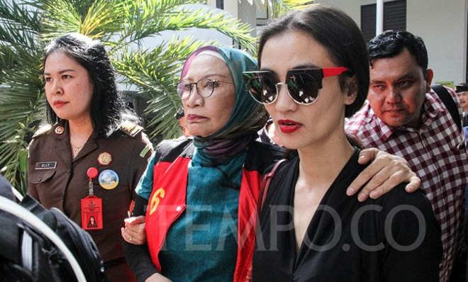 Ratna Sarumpaet Divonis 2 Tahun, Ini Tanggapan Atiqah Hasiholan Ratna Sarumpaet Divonis 2 Tahun, Ini Tanggapan Atiqah Hasiholan